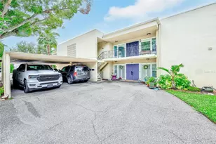 25 Country Club Dr, Largo, FL 33771 - Photo 1