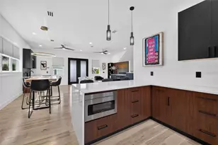 16210 3rd St E, Redington Beach, FL 33708 - Photo 15