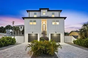 16210 3rd St E, Redington Beach, FL 33708 - Photo 1
