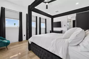 16210 3rd St E, Redington Beach, FL 33708 - Photo 25