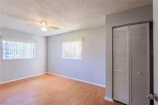 8081 28th Ave N, Saint Petersburg, FL 33710 - Photo 7