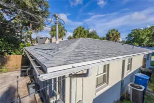 8081 28th Ave N, Saint Petersburg, FL 33710 - Photo 29