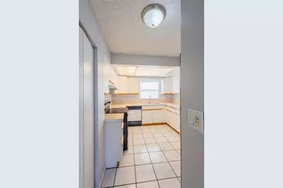 8081 28th Avenue N, Saint Petersburg, FL 33710 - Photo 13