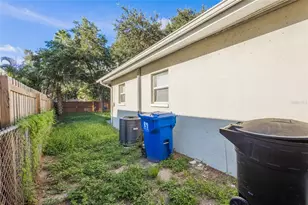8081 28th Ave N, Saint Petersburg, FL 33710 - Photo 25