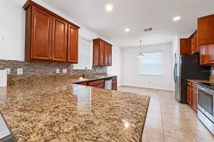 16716 Myrtle Sand Dr, Wimauma, FL 33598 - Photo 17