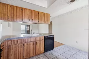 38243 Ironwood Pl, Zephyrhills, FL 33542 - Photo 9