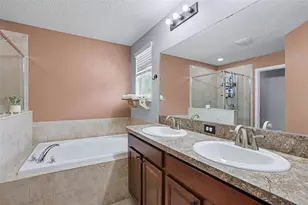 4956 Reflecting Pond Cir, Wimauma, FL 33598 - Photo 17