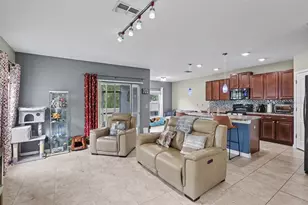 4956 Reflecting Pond Cir, Wimauma, FL 33598 - Photo 5