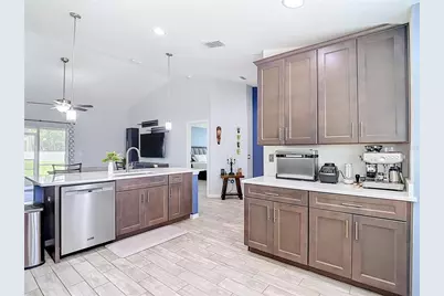 2140 Creeks Crossing Lane, Lakeland, FL 33810 - Photo 7
