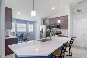 2140 Creeks Crossing Ln, Lakeland, FL 33810 - Photo 5