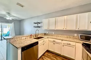 3421 Santa Rita Ln, Land O Lakes, FL 34639 - Photo 11
