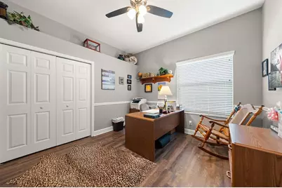 2105 Boot Lake Circle, Tampa, FL 33612 - Photo 19