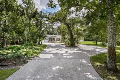 24201 Oaks Boulevard, Land O Lakes, FL 34639 - Photo 3