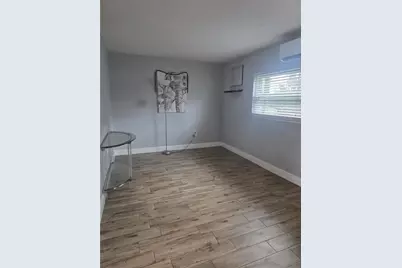 2807 41st Avenue N #4, Saint Petersburg, FL 33714 - Photo 5