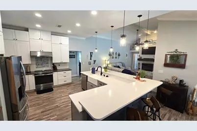 9991 Windtree Boulevard, Seminole, FL 33772 - Photo 19