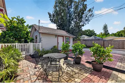 1136 22nd Avenue N, Saint Petersburg, FL 33704 - Photo 31