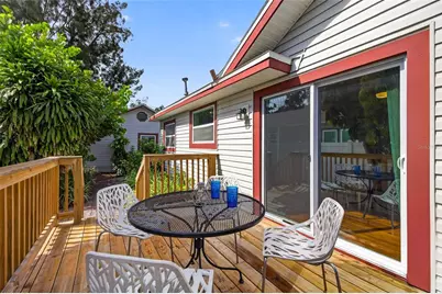 1136 22nd Avenue N, Saint Petersburg, FL 33704 - Photo 27