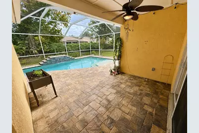 10157 Heather Sound Drive, Tampa, FL 33647 - Photo 3