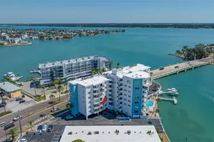 285 107th Ave, Treasure Island, FL 33706 - Photo 1