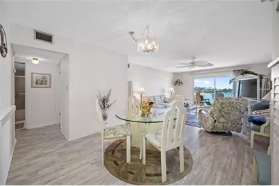 285 107 Avenue #306, Treasure Island, FL 33706 - Photo 11