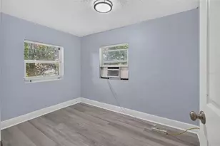 3106 N 17th St, Tampa, FL 33605 - Photo 5
