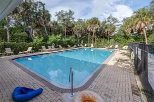 613 Wheaton Trent Pl, Tampa, FL 33619 - Photo 41