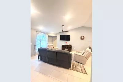 1521 Foxcroft Drive W, Palm Harbor, FL 34683 - Photo 7