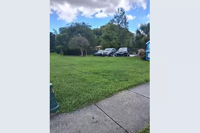 472 Clearwater Largo Road N, Largo, FL 33770 - Photo 11