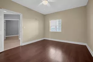 7040 Key Haven Rd, Seminole, FL 33777 - Photo 19