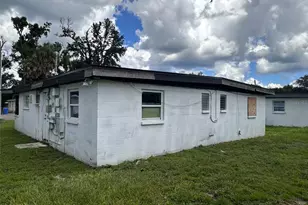 923 E 122nd Ave, Tampa, FL 33612 - Photo 11