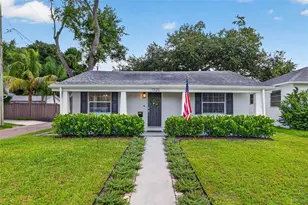 1325 21st Ave N, Saint Petersburg, FL 33704 - Photo 1