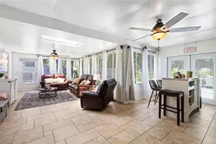 677 Adriane Park Cir, Kissimmee, FL 34744 - Photo 9