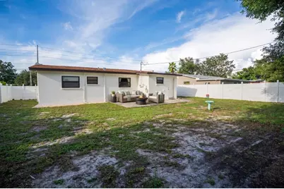 10294 54th Avenue N, Saint Petersburg, FL 33708 - Photo 37