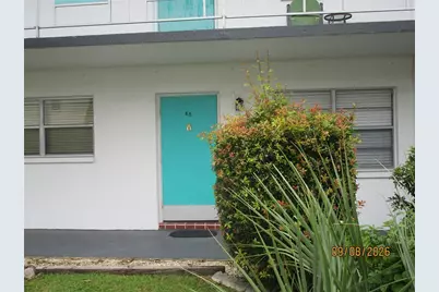 5945 21st Street N #5, Saint Petersburg, FL 33714 - Photo 1