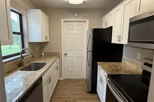 9309 Carthage Rd, Spring Hill, FL 34608 - Photo 11