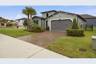 4567 Tivoli Drive, Wesley Chapel, FL 33543 - Photo 3
