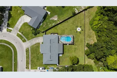 7231 Woodbrook Drive, Tampa, FL 33625 - Photo 49