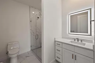600 3rd Avenue S #406, Saint Petersburg, FL 33701 - Photo 17