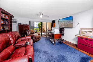 126 1st St E, Tierra Verde, FL 33715 - Photo 5