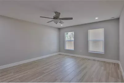 1013 13th Street E, Bradenton, FL 34208 - Photo 13