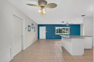 10809 90th Terrace, Seminole, FL 33772 - Photo 11
