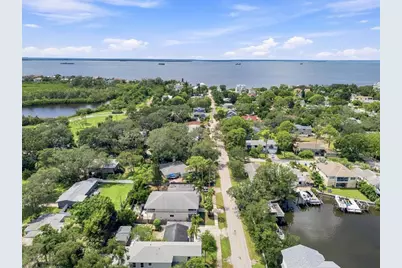 389 Georgia Avenue, Crystal Beach, FL 34681 - Photo 57