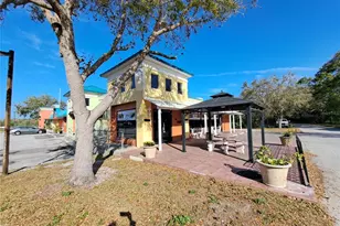 1600 Achieva Way, Dunedin, FL 34698 - Photo 1