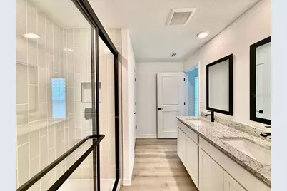 5745 Helmsman Court, Tampa, FL 33619 - Photo 27