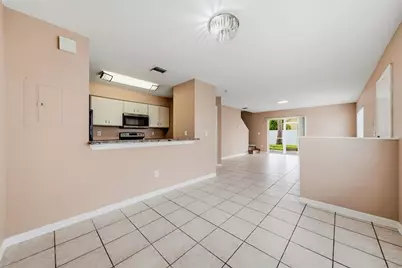 2039 Fluorshire Drive, Brandon, FL 33511 - Photo 5