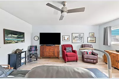 205 Kings Boulevard #64, Sun City Center, FL 33573 - Photo 9