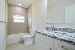 3218 Delray Dr, Tampa, FL 33619 - Photo 17