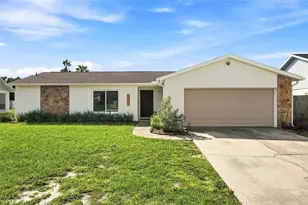 11219 Fiddlewood Dr, Riverview, FL 33569 - Photo 1
