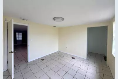 3214 Kilburn Road, Holiday, FL 34691 - Photo 9