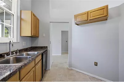 7714 Glades Court, Temple Terrace, FL 33637 - Photo 17